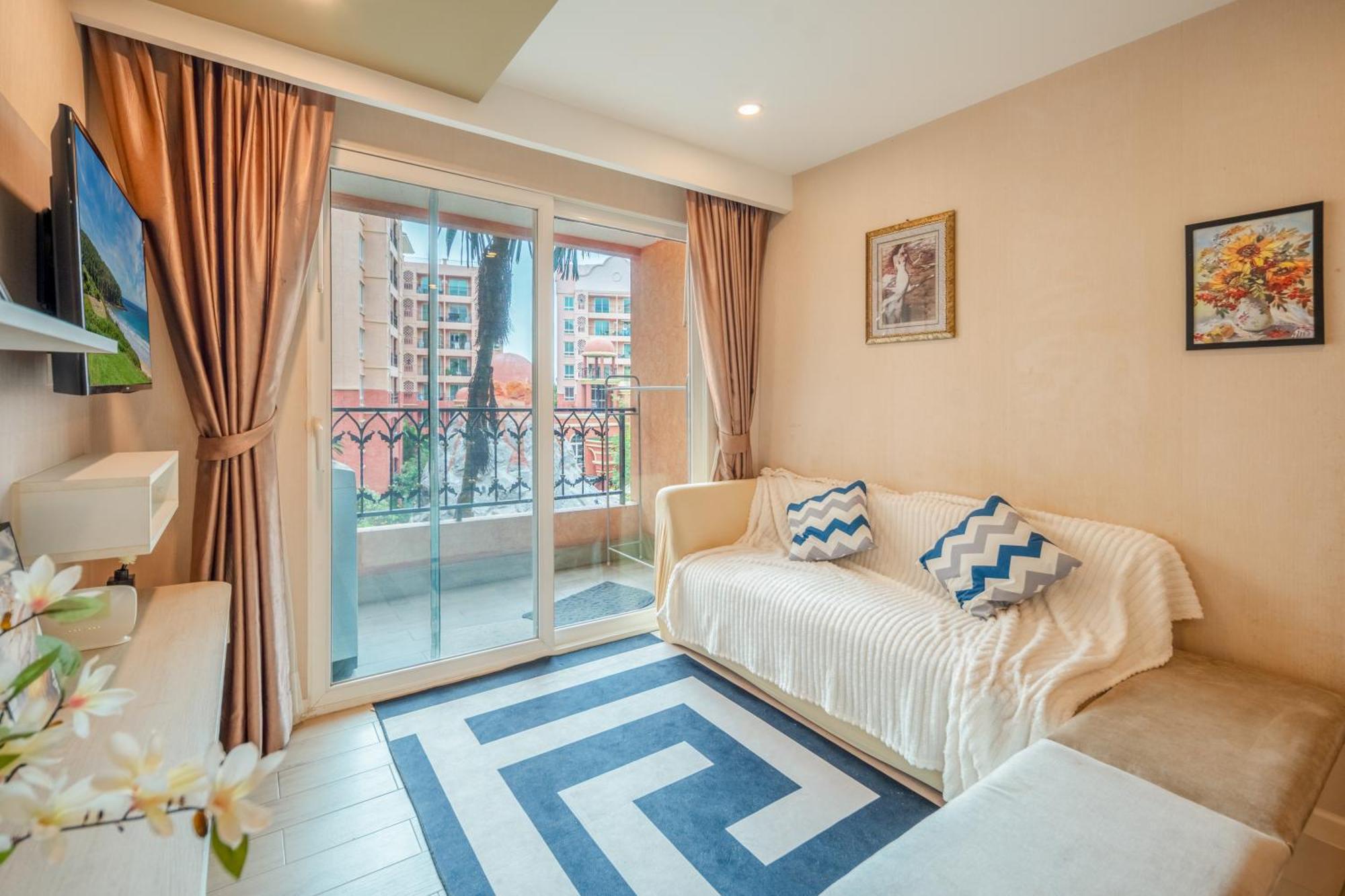 Seven Seas One-bedroom 5 Minutes Walk To Apartment Jomtien Beach